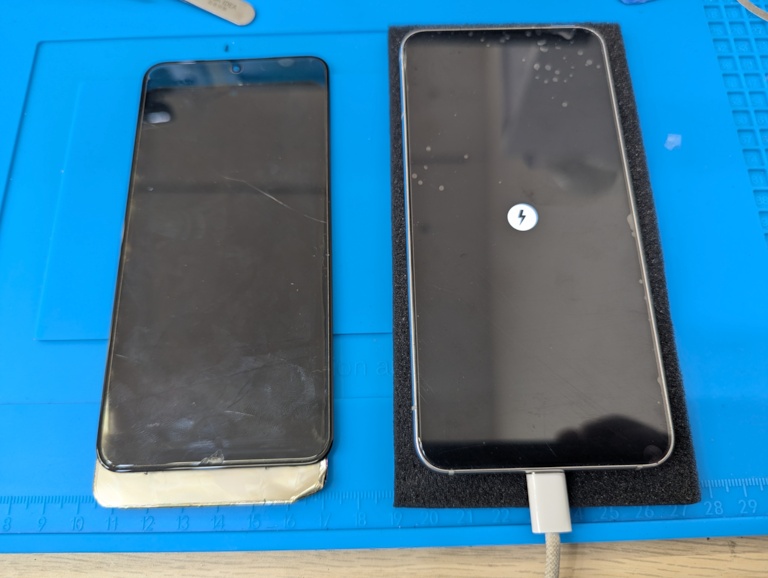 Galaxy S22（ギャラクシーエストウェンティツー）の液晶画面交換ならスマホ修理工房へお任せください